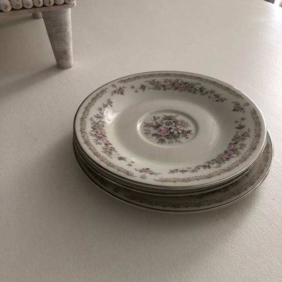 3 Wellington By Celebrity Fine China Of Japan Plates. - Picture 3 of 10